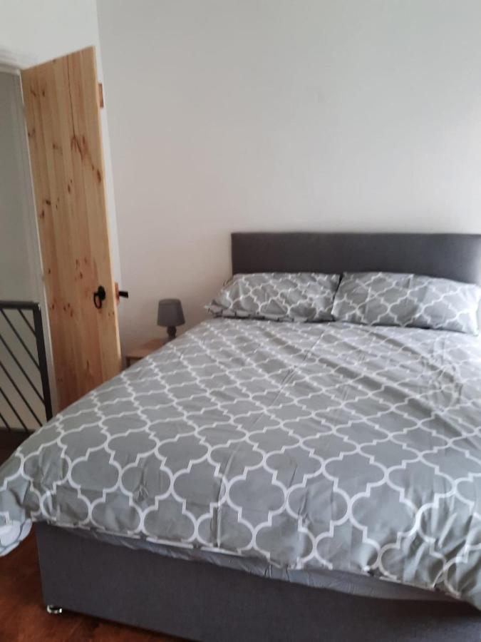 Snowdonia Rock Cottage - Cosy And Pet Friendly Пенриндеудрает Экстерьер фото